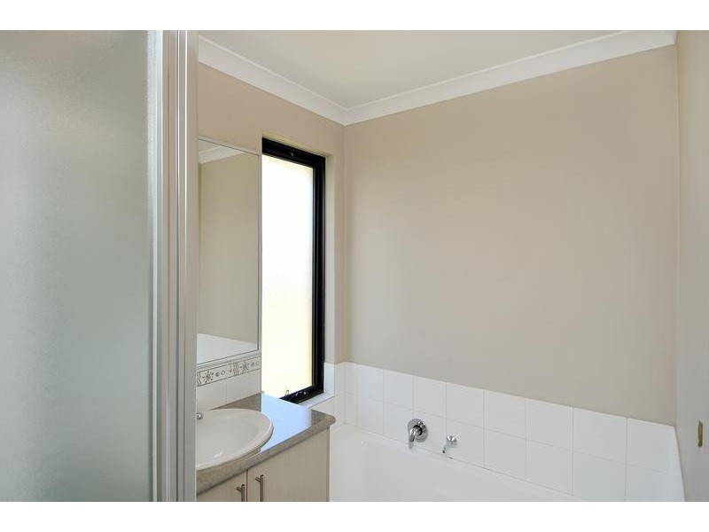 12 Goldseeker Loop, Ravenswood WA 6208