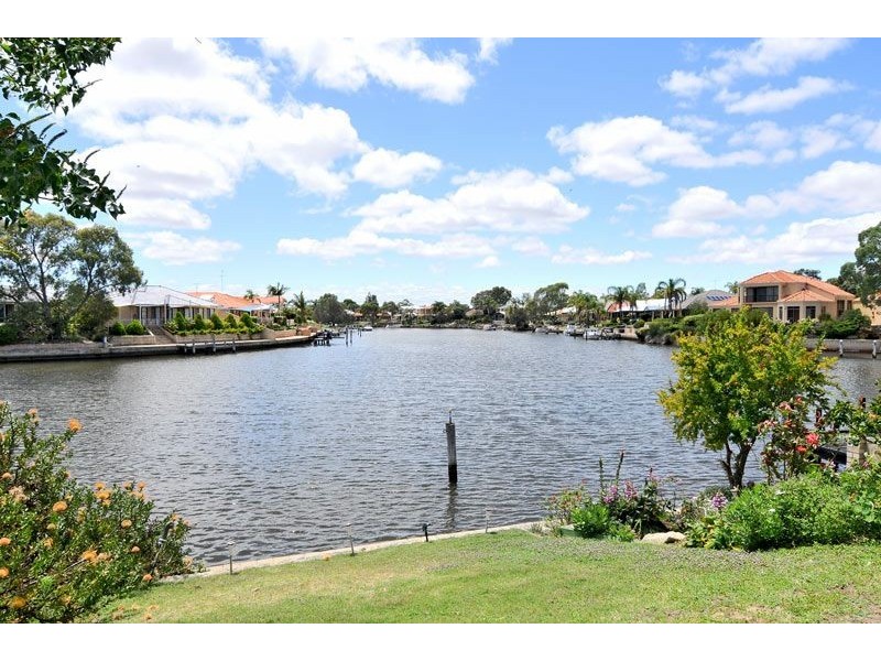 14 ROBERTSON GROVE, South Yunderup WA 6208