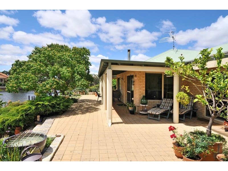 14 ROBERTSON GROVE, South Yunderup WA 6208
