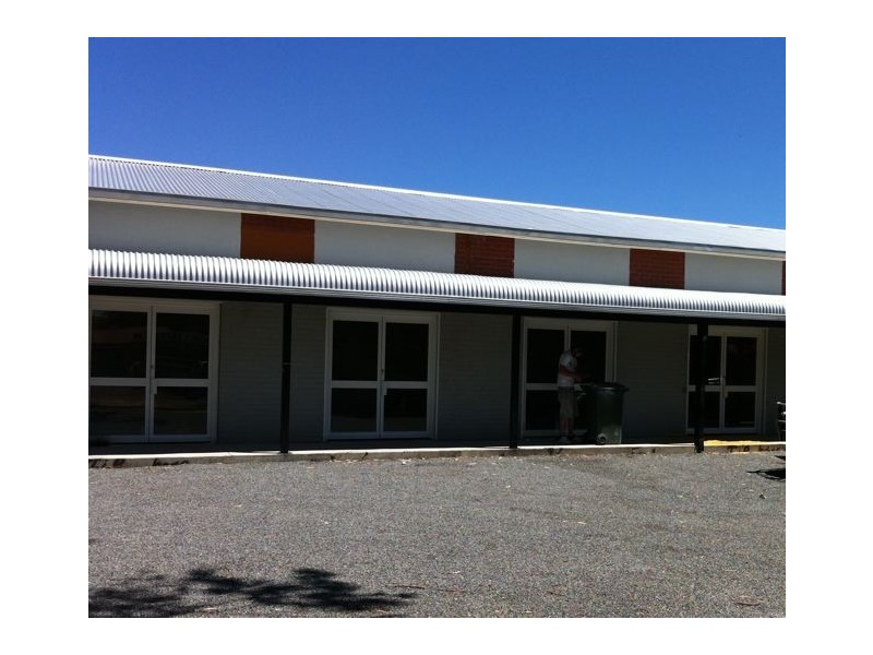 22 FOURACRE ST, Waroona WA 6215