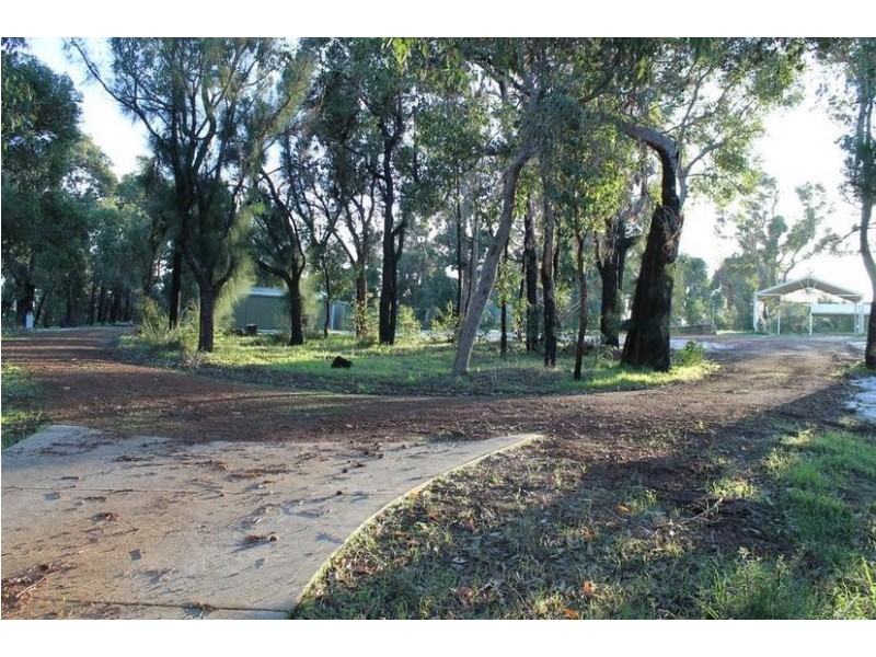 89 Thompson Crescent, Lake Clifton WA 6215