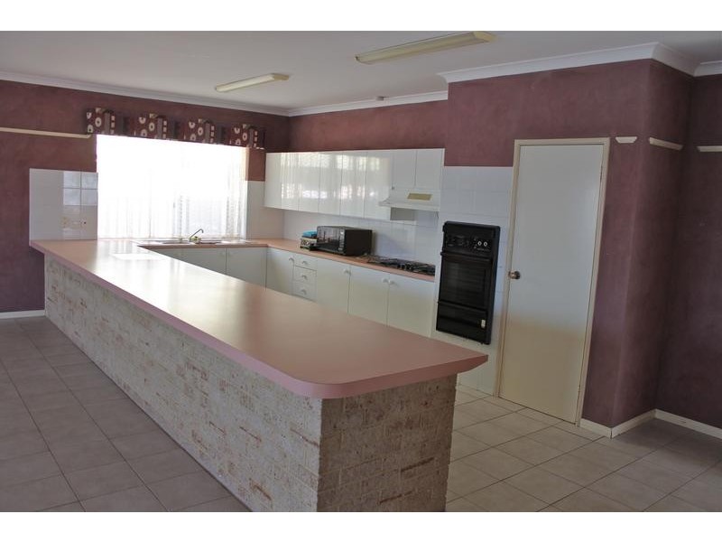 81 ALLAMBI WAY, South Yunderup WA 6208