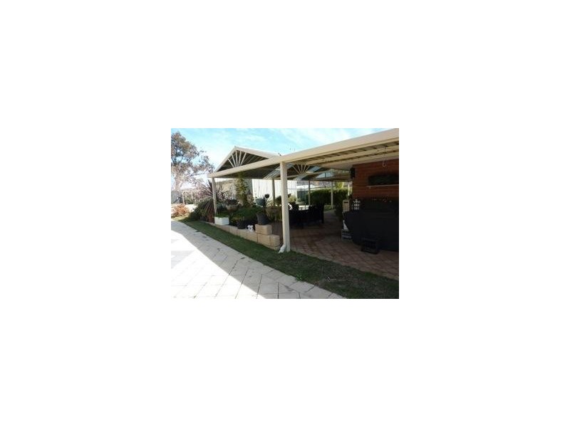 15 Prussian Way, Boddington WA 6390