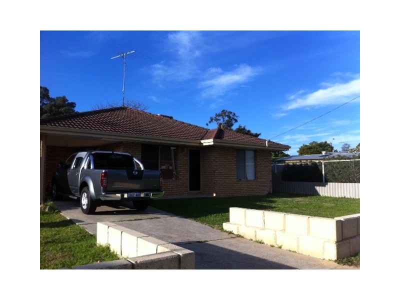 8 South Street, North Dandalup WA 6207