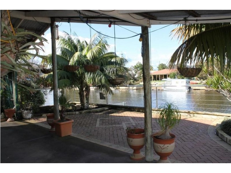 57 Allambi Way, South Yunderup WA 6208