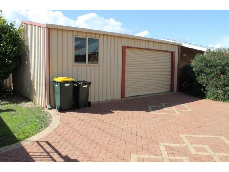 57 Allambi Way, South Yunderup WA 6208