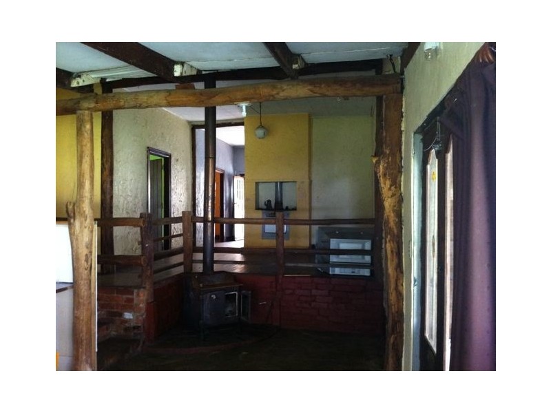 965 Batt Way, Dwellingup WA 6213