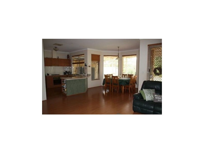 6 Butler Retreat, Waroona WA 6215