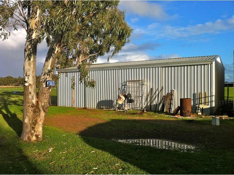 75 Richardson Road, Waroona WA 6215