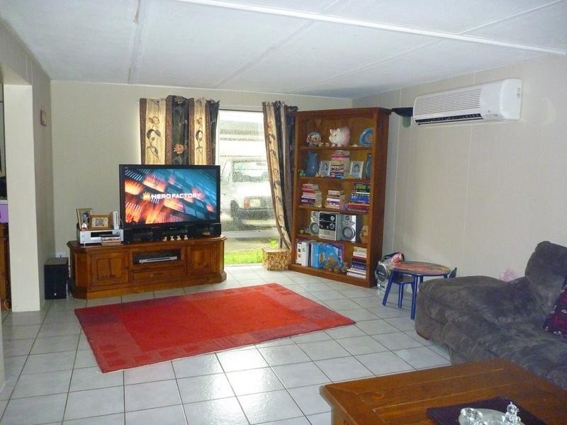 2 CARCOOLA AVENUE, Pinjarra WA 6208