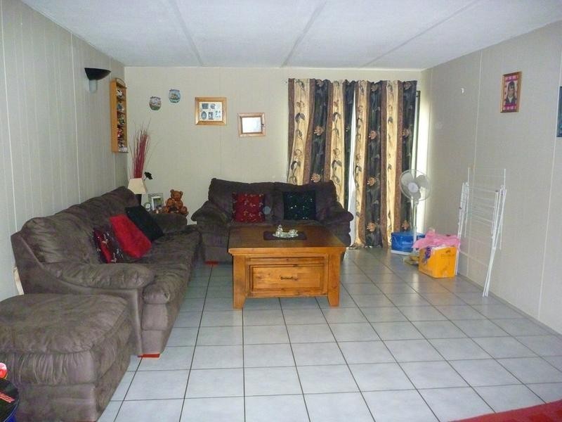 2 CARCOOLA AVENUE, Pinjarra WA 6208