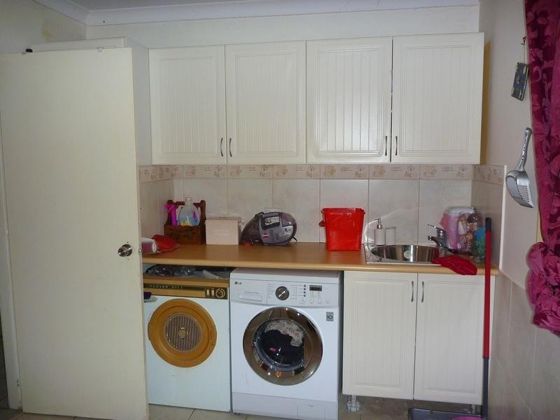 2 CARCOOLA AVENUE, Pinjarra WA 6208