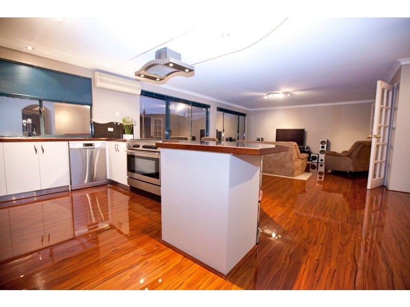 5 Grove Park Lane, Pinjarra WA 6208