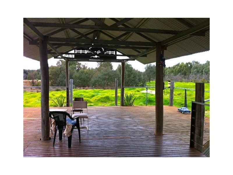 68 Homebush Road, Yarloop WA 6218