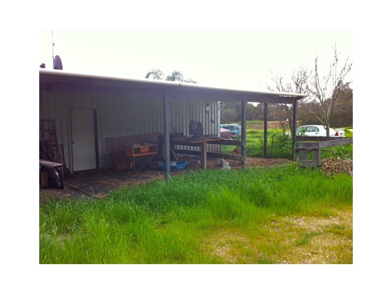 68 Homebush Road, Yarloop WA 6218