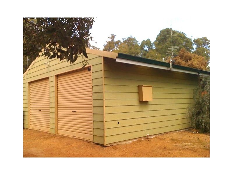 5 Forestview Road, Dwellingup WA 6213