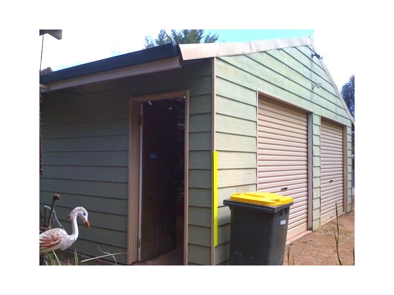 5 Forestview Road, Dwellingup WA 6213