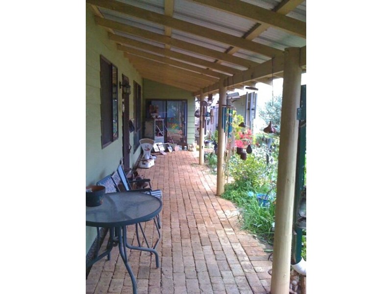 5 Forestview Road, Dwellingup WA 6213