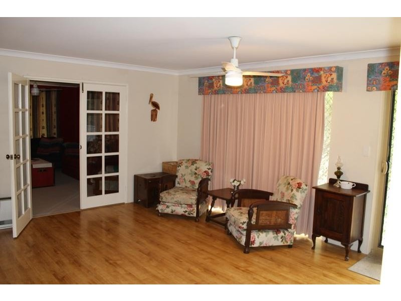 10 JUBILEE DRIVE, Pinjarra WA 6208