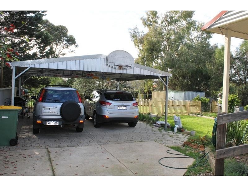 10 JUBILEE DRIVE, Pinjarra WA 6208