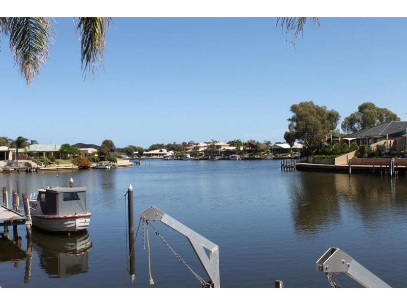 11 PARK WAY, South Yunderup WA 6208