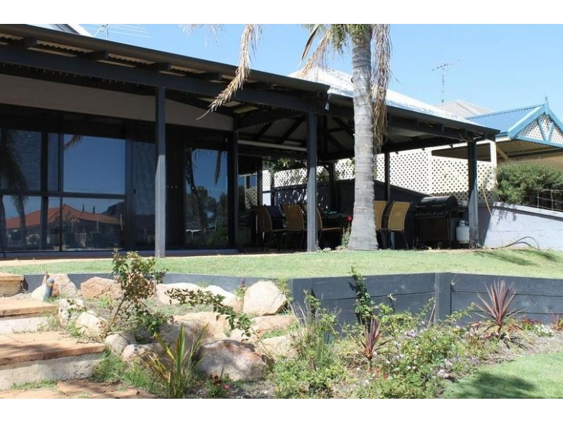 11 PARK WAY, South Yunderup WA 6208