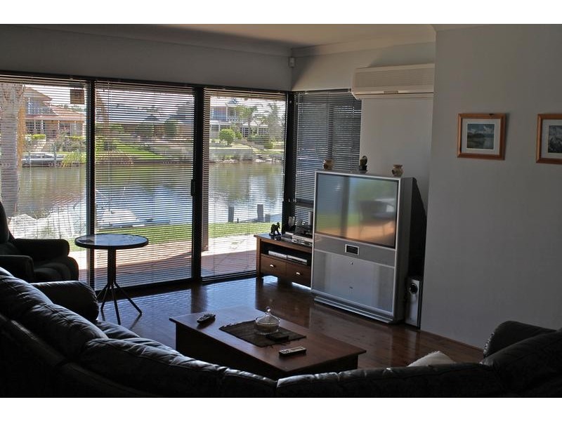 11 PARK WAY, South Yunderup WA 6208