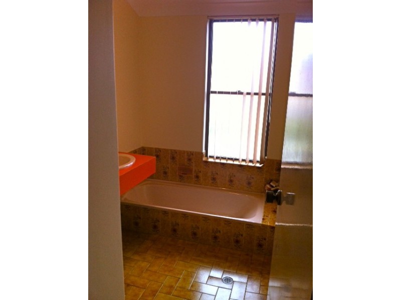 95 Hill Street, Waroona WA 6215