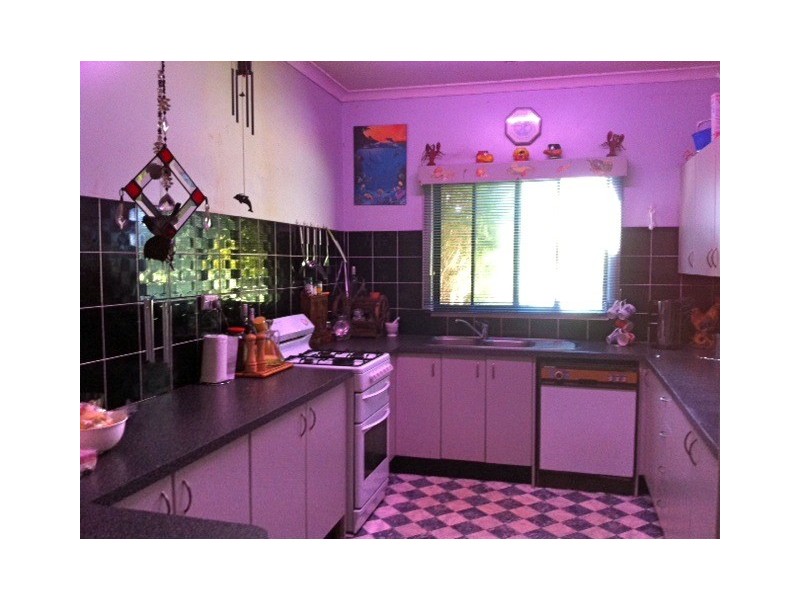 130 Clifton Road, Yarloop WA 6218