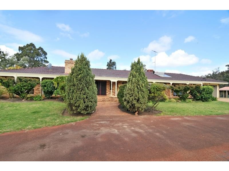 25 Wilson Road, Pinjarra WA 6208