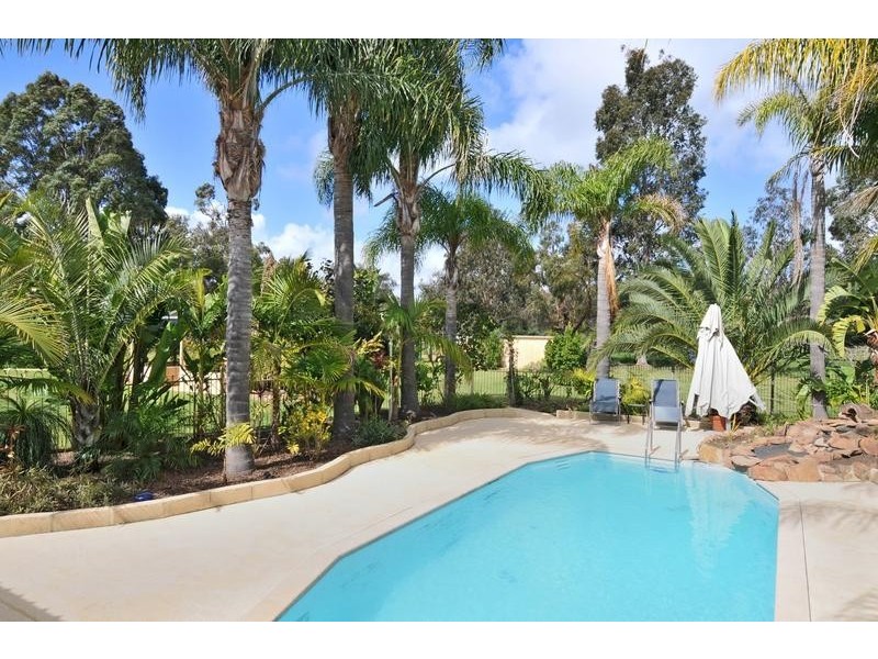 25 Wilson Road, Pinjarra WA 6208