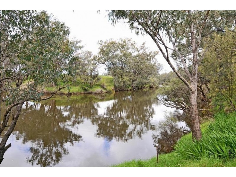 25 Wilson Road, Pinjarra WA 6208