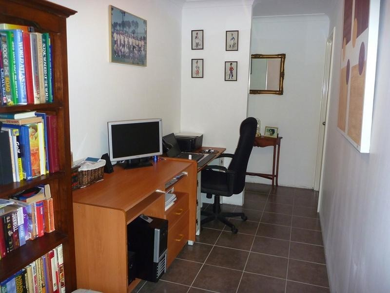 33 WISTERIA CRESCENT, Pinjarra WA 6208