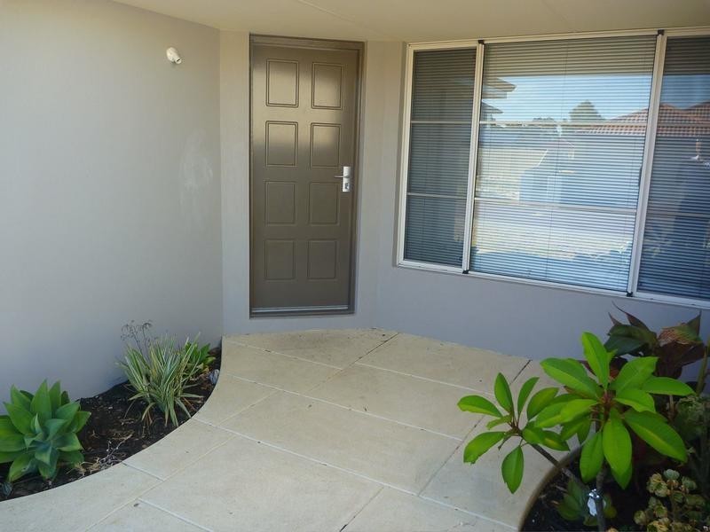 18/70 Rodoreda Crescent, Ravenswood WA 6208