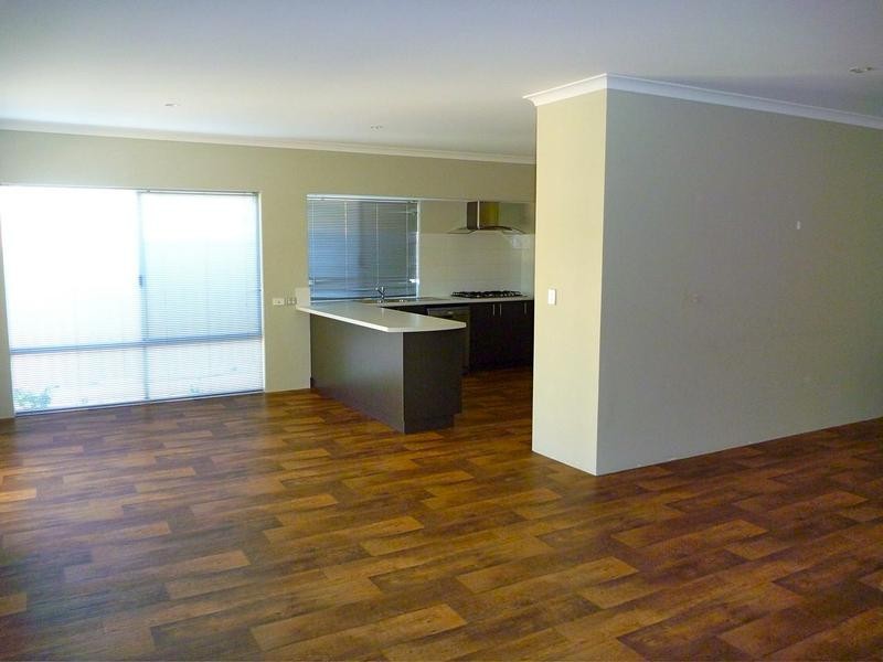 18/70 Rodoreda Crescent, Ravenswood WA 6208