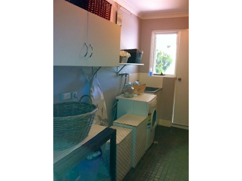 6 Hawksley Drive, Waroona WA 6215