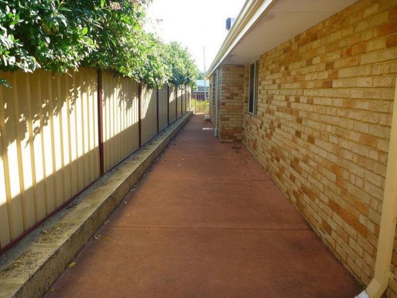 6 Peter Street, Pinjarra WA 6208