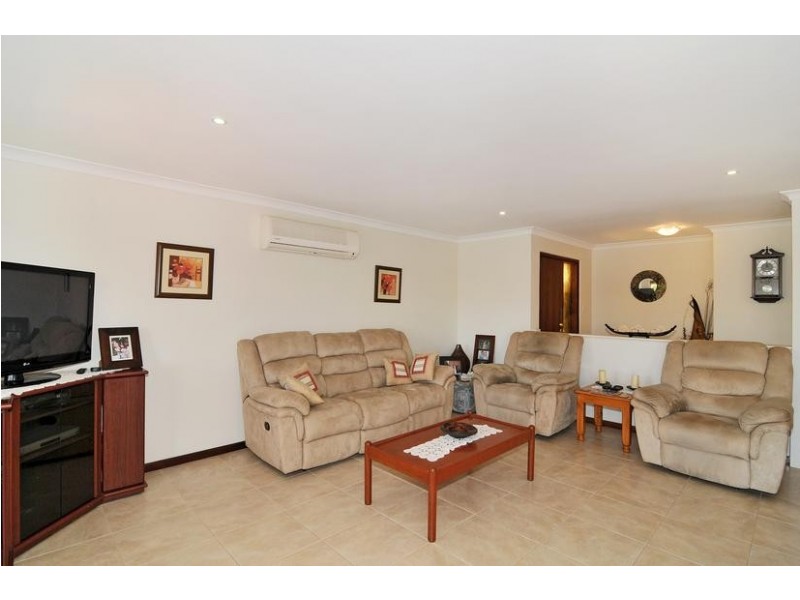 44 Kiap Road, South Yunderup WA 6208