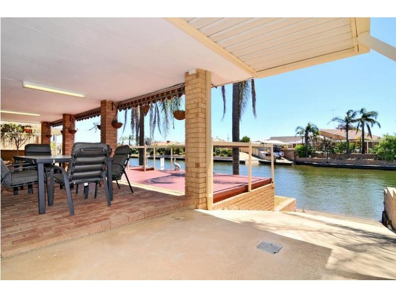 44 Kiap Road, South Yunderup WA 6208