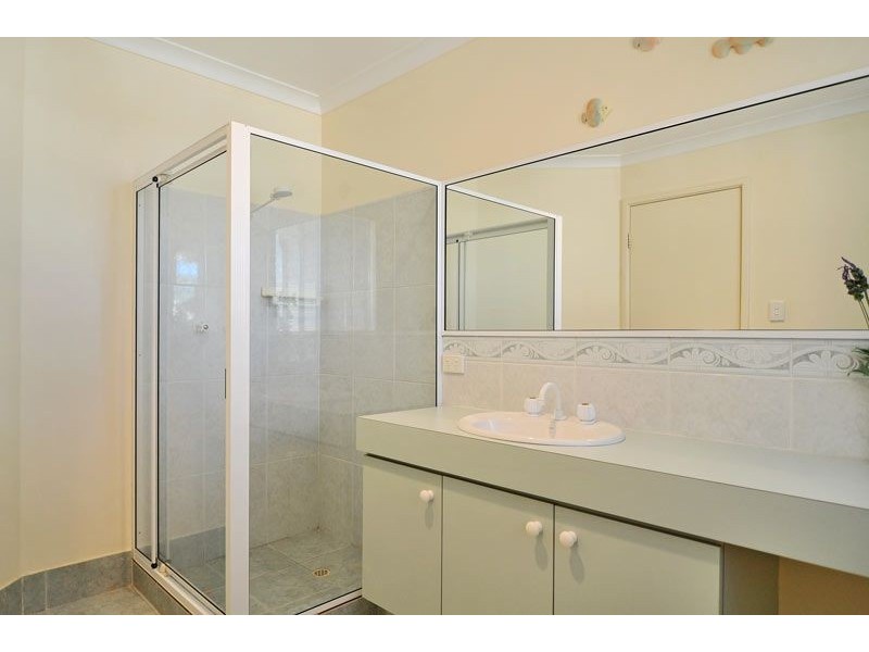 14 Robertson Grove, South Yunderup WA 6208