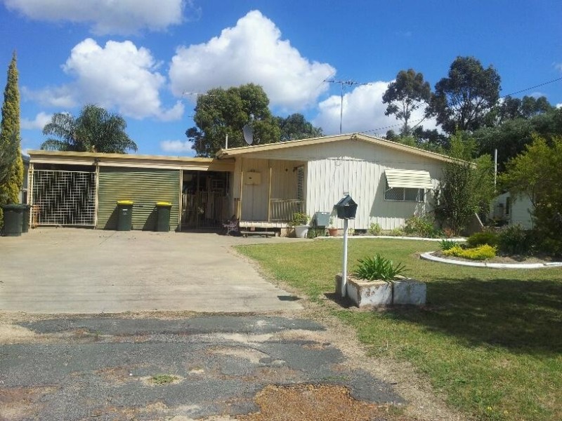 43 CONGDON AVE, Pinjarra WA 6208