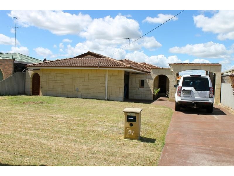 27 Allambi Way, South Yunderup WA 6208