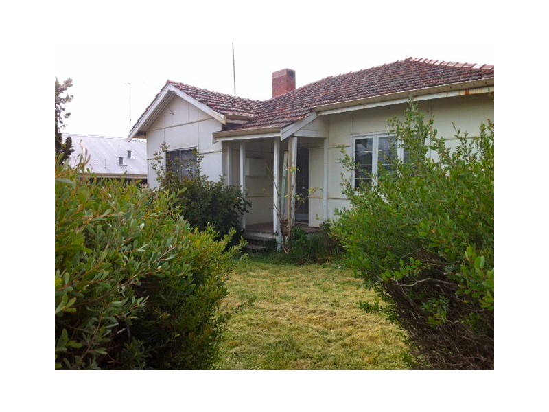 22 Green Street, Waroona WA 6215