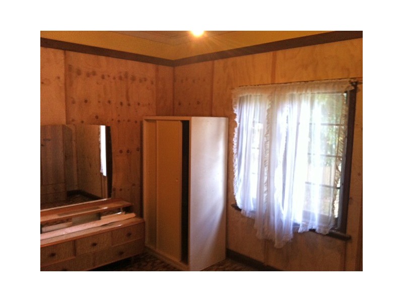 22 Green Street, Waroona WA 6215