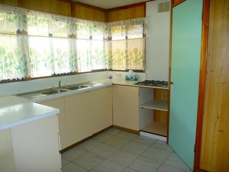 69 Hampton Road, Pinjarra WA 6208