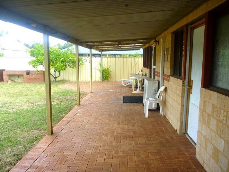 69 Hampton Road, Pinjarra WA 6208