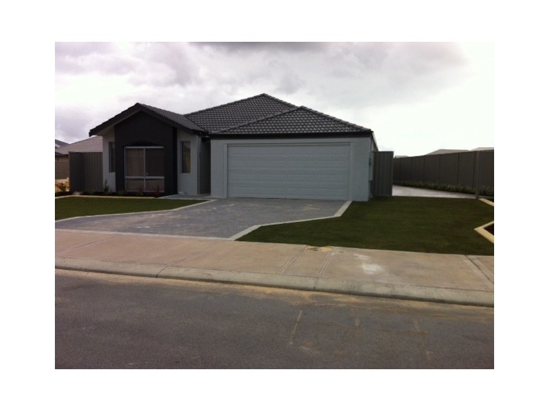13 GLYDE STREET, South Yunderup WA 6208