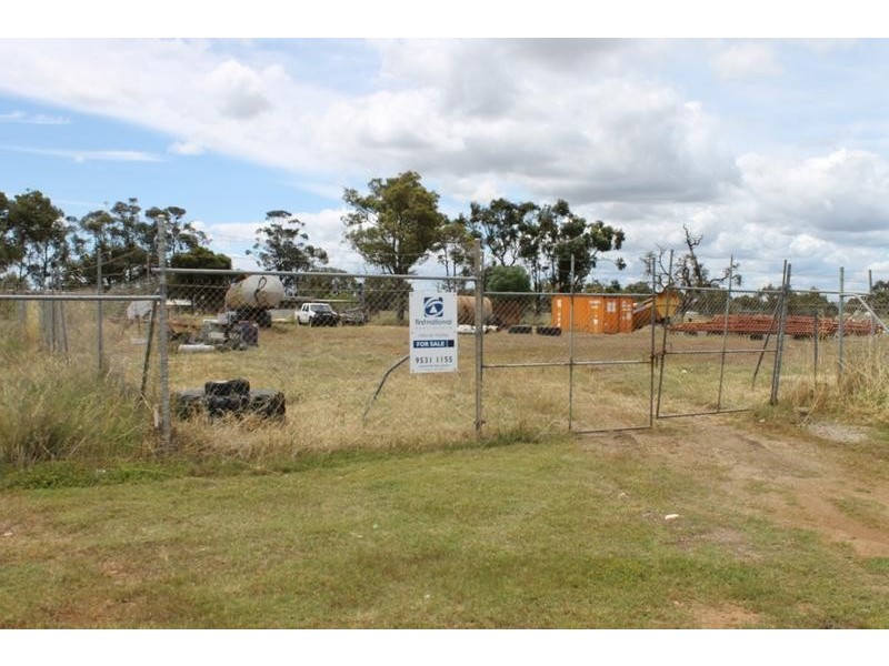 403 Harries Way, Pinjarra WA 6208
