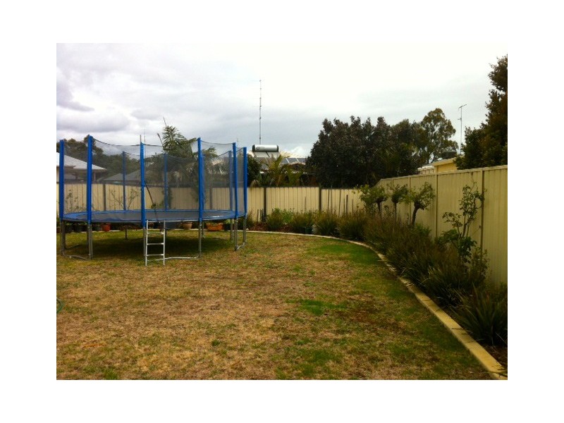 15 Elliot Street, Waroona WA 6215