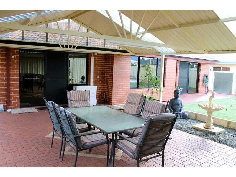 34 Country Road, Pinjarra WA 6208